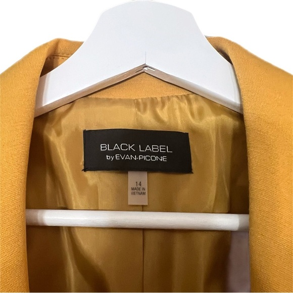 Black Label Gorgeous Mustard Yellow Blazer . NWT - Picture 3 of 7